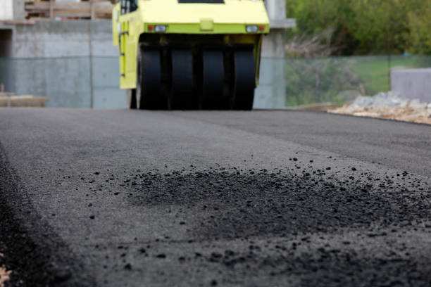 Best Driveway Paving Contractor  in Duncannon, PA